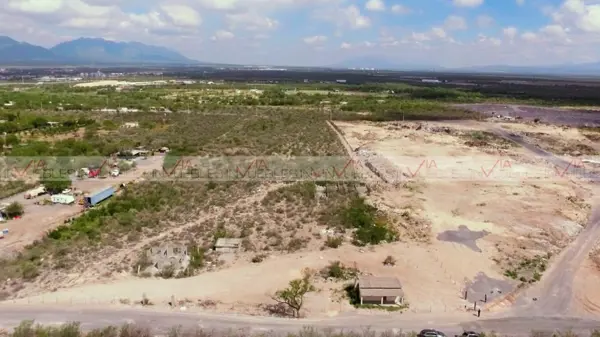 Terreno en venta en Salinas, Salinas Victoria — foto 3 de 15