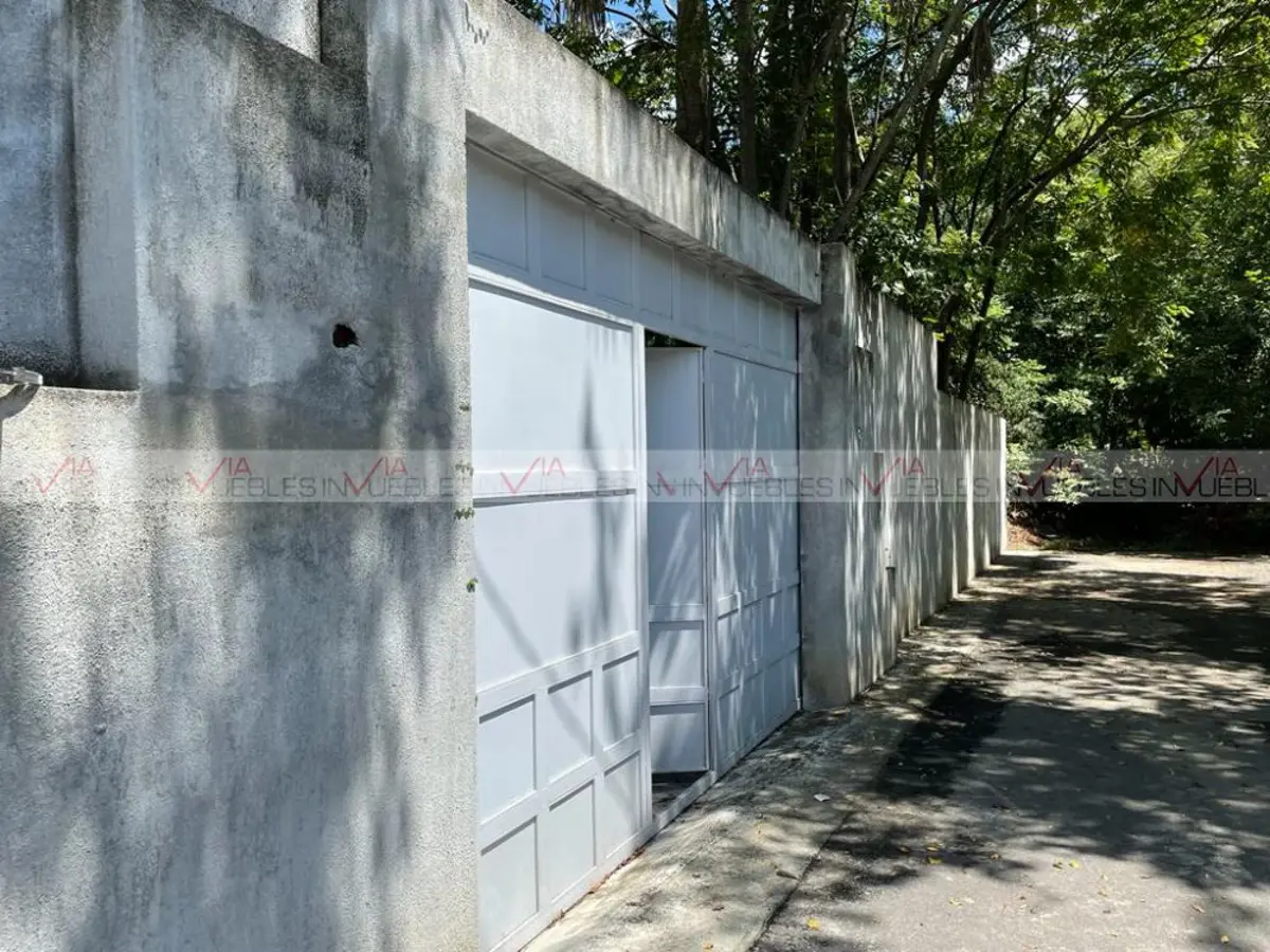 Casa en venta en San Pedro, Santiago — foto 1 de 17