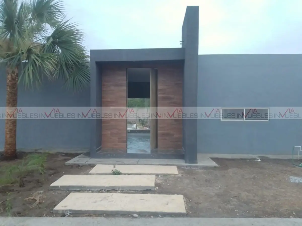 Casa en venta en Bosques de la Silla (Santa Ana de Abajo), Juárez — foto 1 de 10