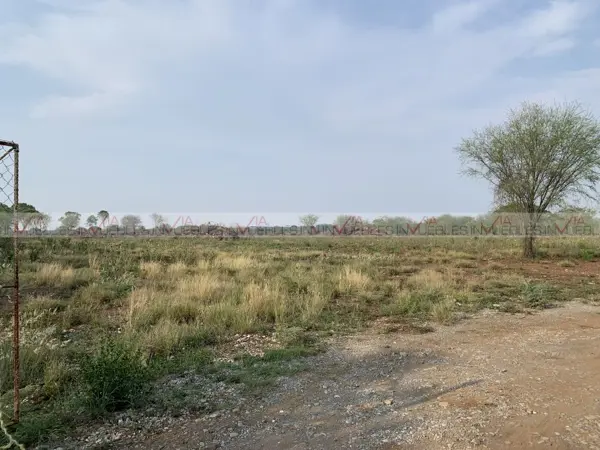 Terreno en venta en Congregación Calles, Montemorelos — foto 2 de 11