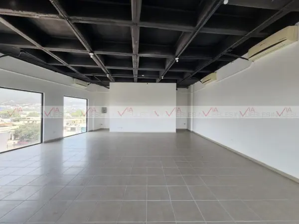 Local en venta en Contry Tesoro, Monterrey — foto 3 de 8