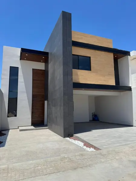 Casa en venta en Los Viñedos, Torreón — foto 2 de 32