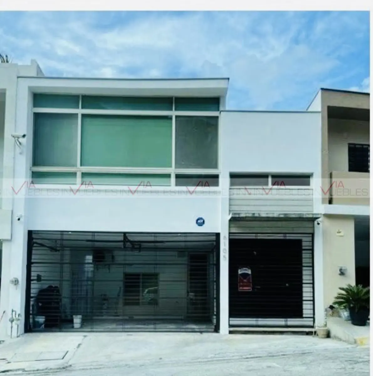 Casa en venta en Satélite Acueducto Séptimo Sector, Monterrey — foto 1 de 13