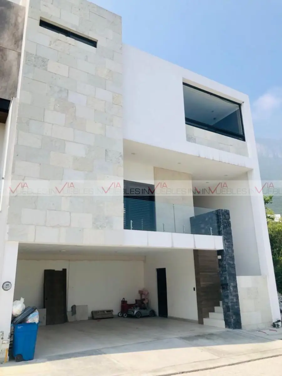 Casa en venta en Cumbres Elite Premier Privadas Alpes y Everest, Monterrey — foto 1 de 8