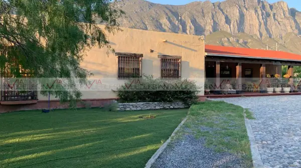 Casa en venta en Parque Industrial los Nogales, Santa Catarina — foto 2 de 12