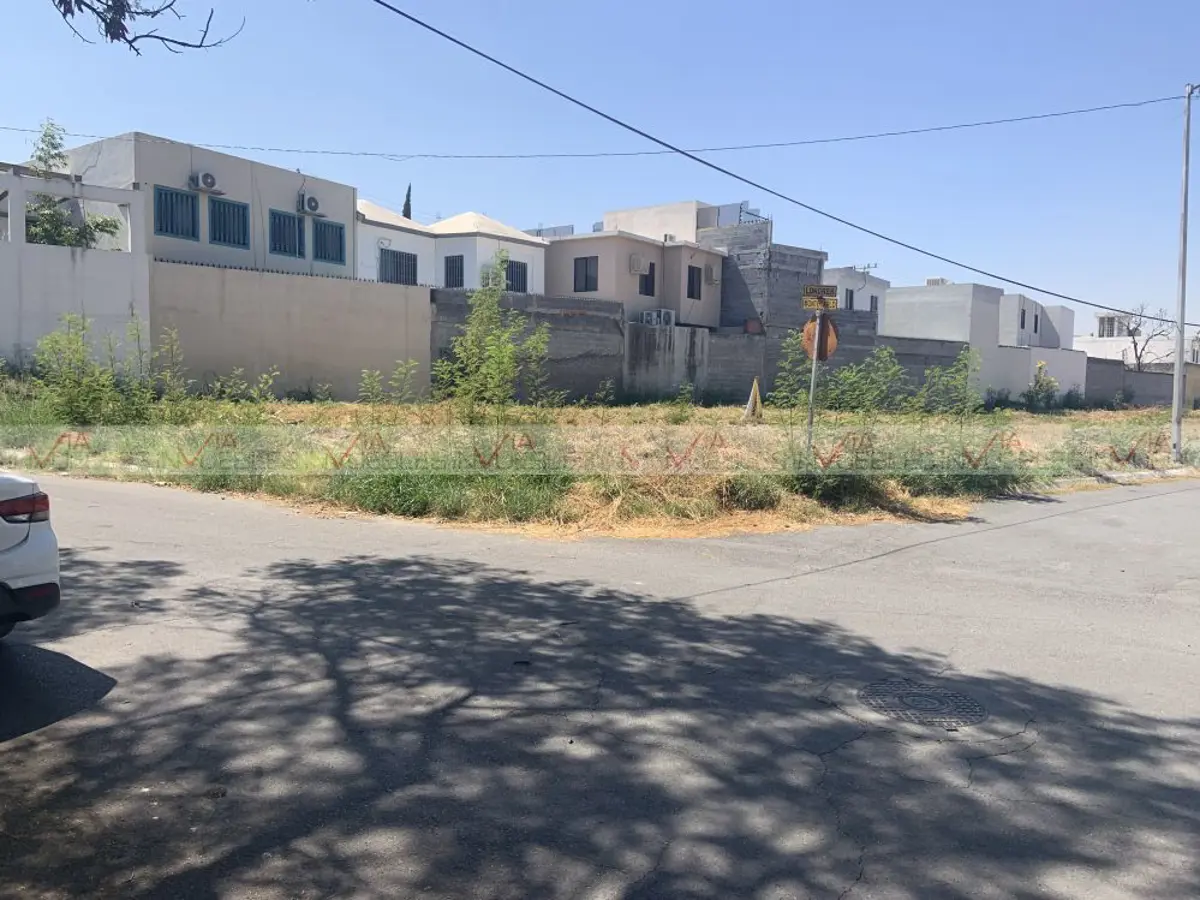 Terreno en venta en Bosques del Nogalar, San Nicolás de los Garza — foto 1 de 9