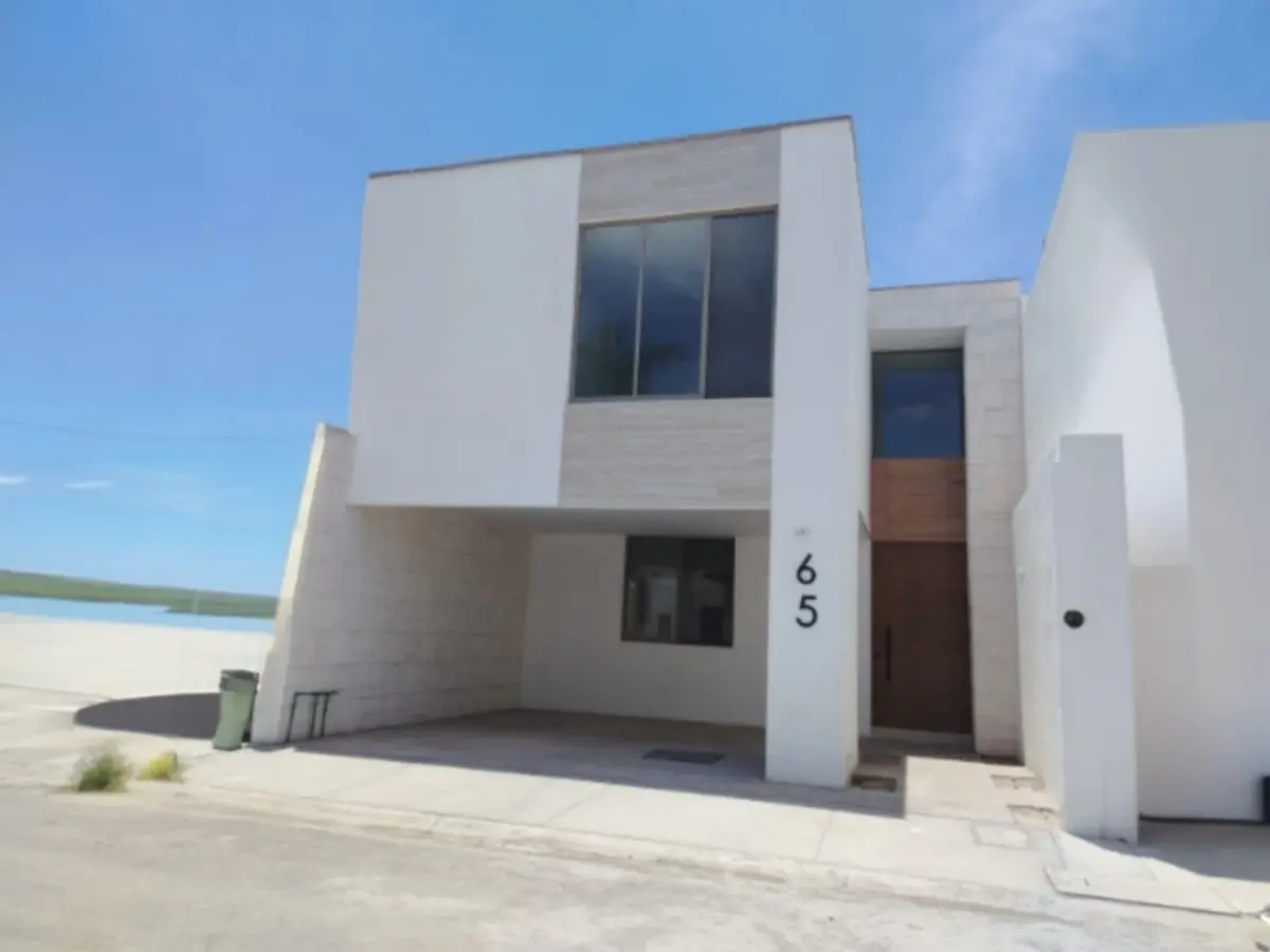 Casa en venta en Villas del Renacimiento, Torreón — foto 1 de 16