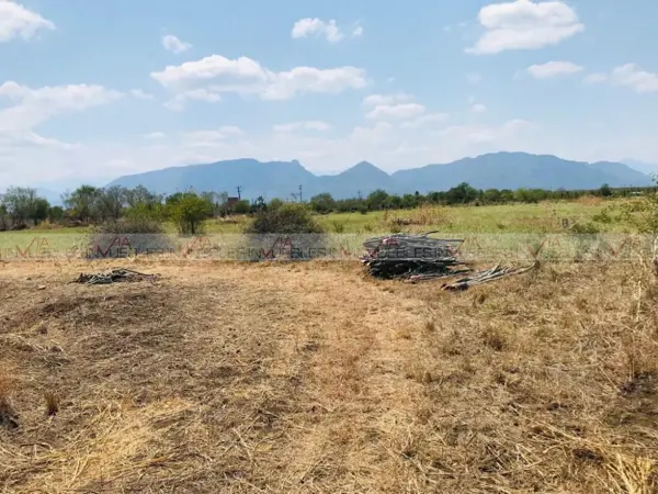 Terreno en venta en Las Palmas, Cadereyta Jiménez — foto 3 de 8