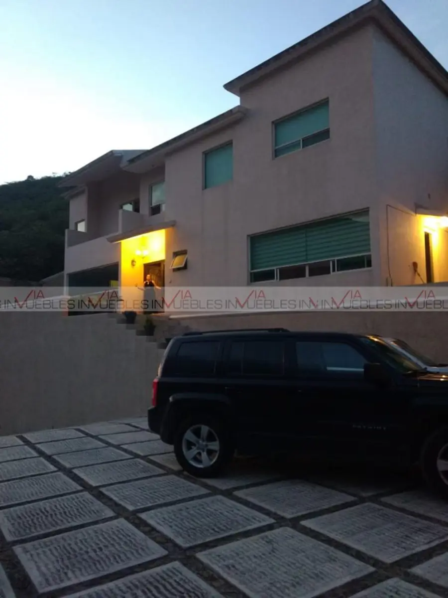 Casa en venta en Sierra Alta, Monterrey — foto 1 de 12