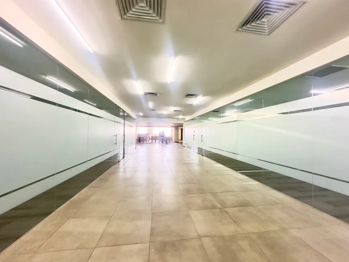 Oficina en renta en Ciudad Satelite, Naucalpan de Juárez — foto 1 de 14