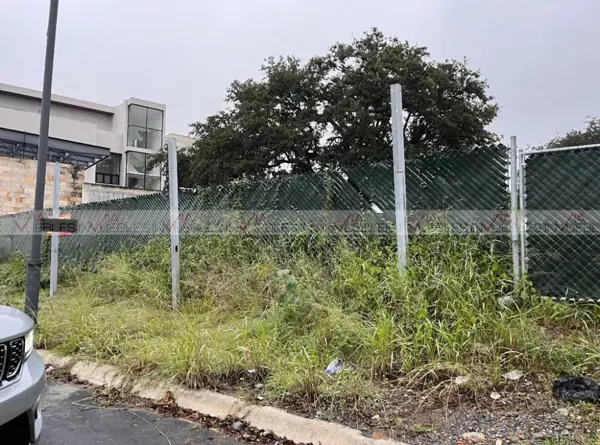 Terreno en renta en El Uro Oriente, Monterrey — foto 2 de 8