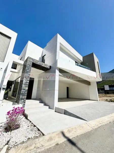 Casa en venta en Bosques de las Misiones Sector Encino, Santiago — foto 3 de 9