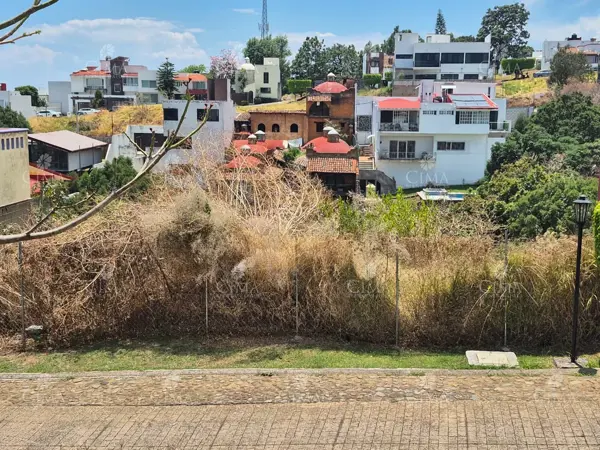 Terreno en venta en Lomas de Tzompantle, Cuernavaca — foto 2 de 5