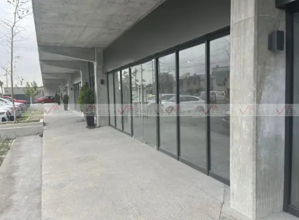 Local en venta en Cumbres Paraíso, Monterrey — foto 2 de 13
