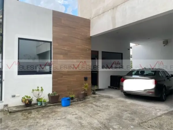 Casa en venta en Valle de San Ángel Sect Español, San Pedro Garza García — foto 2 de 9