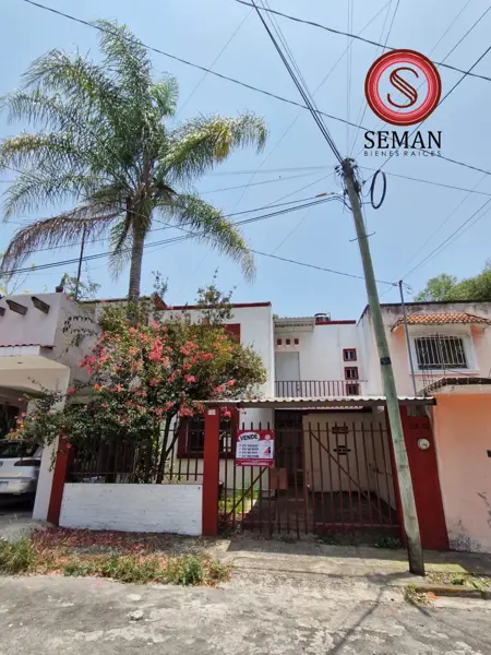 CASA EN VENTA FRACC, HACIENDA DE JALAPILLA -RAFAEL DELGADO, VERACRUZ