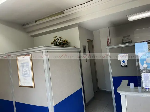 Local en venta en Rincon de Corregidora, San Pedro Garza García — foto 2 de 8