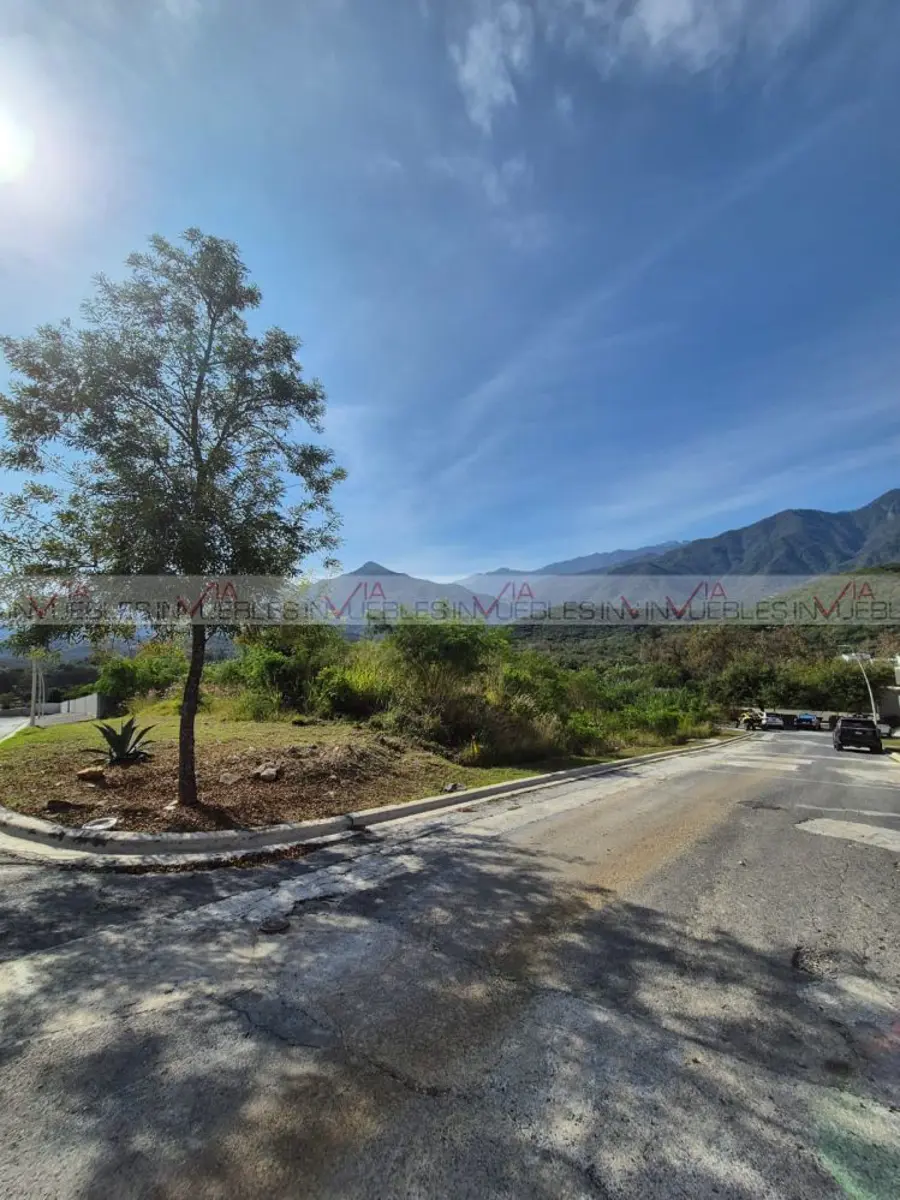 Terreno en venta en Huajuquito o los Cavazos, Santiago — foto 1 de 8