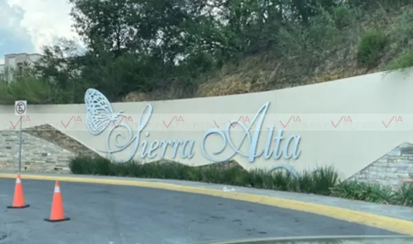 Casa en venta en Sierra Alta, Monterrey — foto 2 de 9