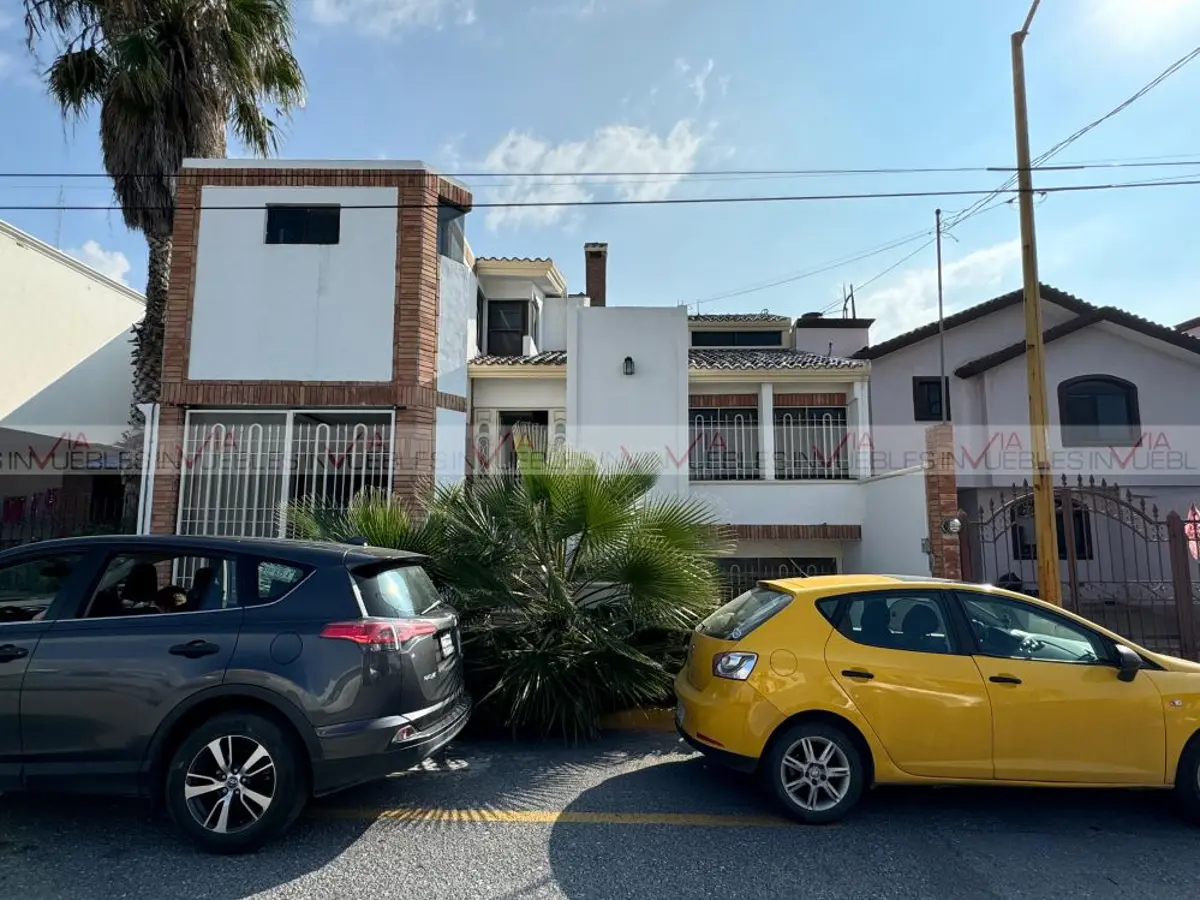 Casa en renta en Portales de Aragón, Saltillo — foto 1 de 14