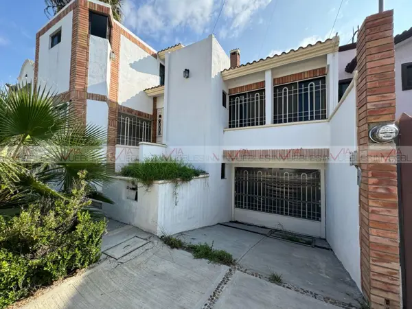 Casa en renta en Portales de Aragón, Saltillo — foto 2 de 14