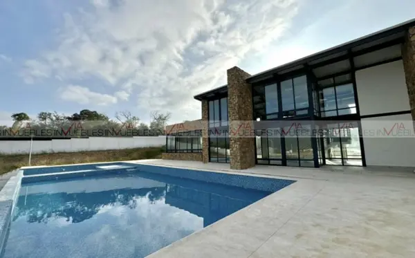 Terreno en venta en El Barrial, Santiago — foto 2 de 8