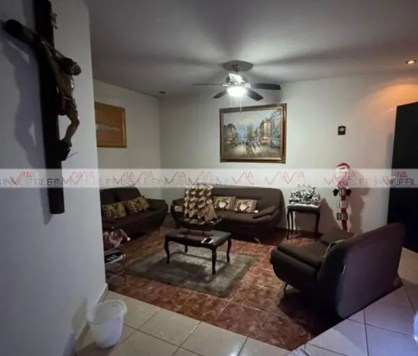 Casa en venta en Valle de Vasconcelos, San Pedro Garza García — foto 2 de 11