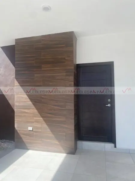 Casa en venta en La Montaña, García — foto 2 de 16
