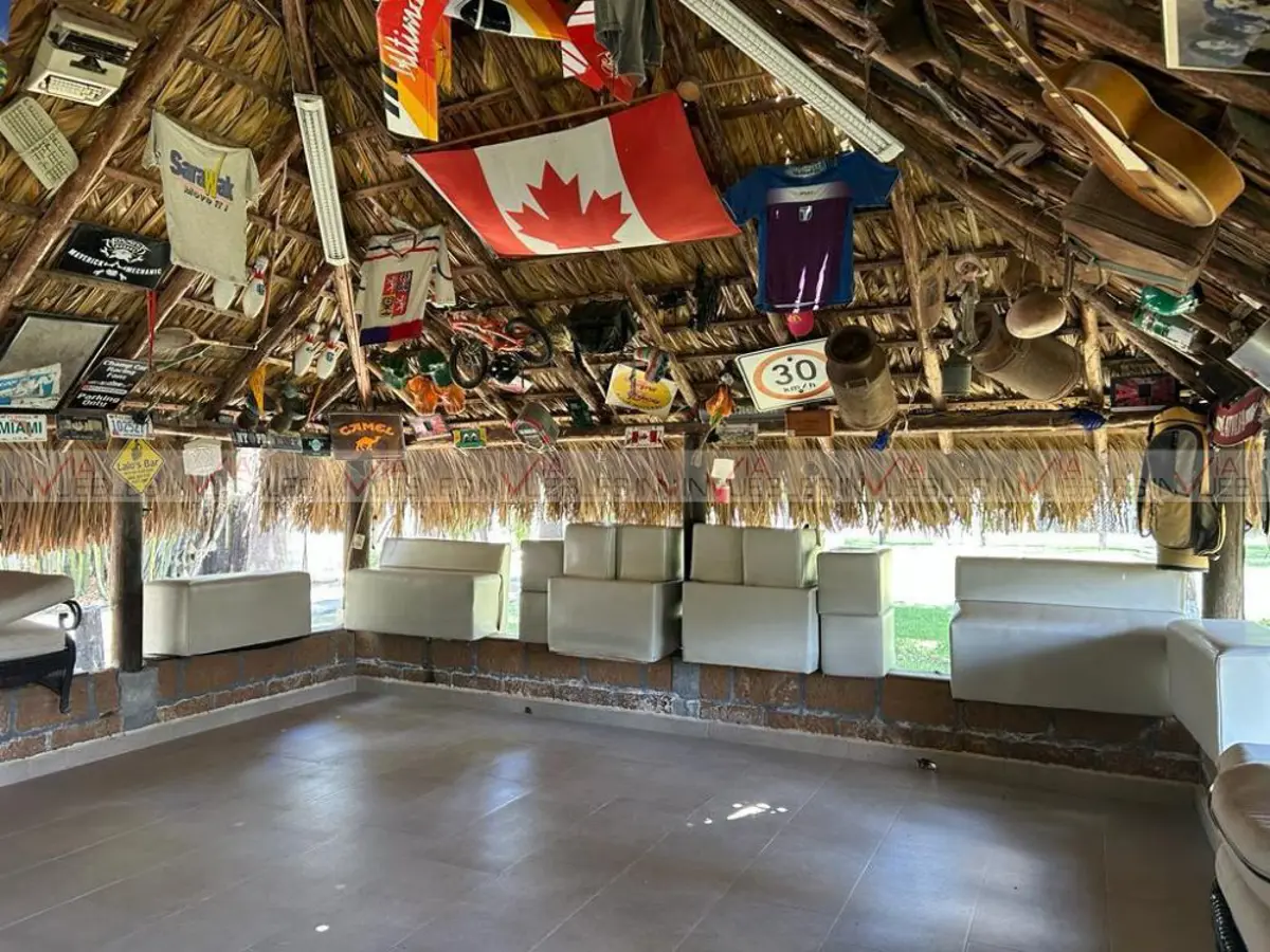 Casa en venta en El Castillo, Cadereyta Jiménez — foto 1 de 20