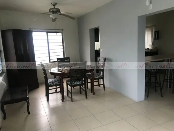 Casa en renta en La Estanzuela, Monterrey — foto 2 de 12