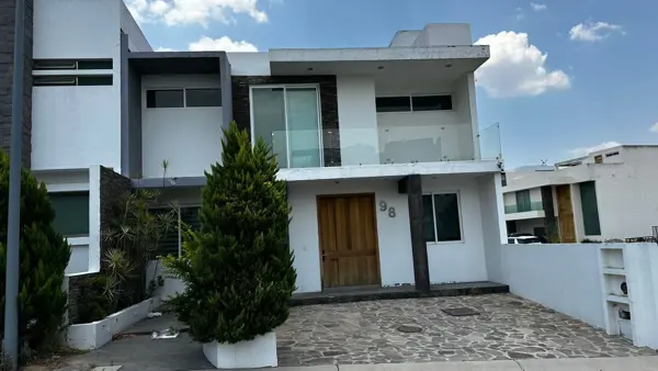 Casa en venta en Valle Imperial, Zapopan — foto 3 de 37