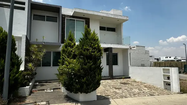 Casa en venta en Valle Imperial, Zapopan — foto 2 de 37