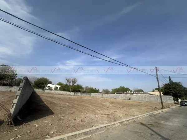 Terreno en venta en Lomas de los Pilares, Cadereyta Jiménez — foto 3 de 9