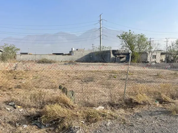 Terreno en renta en Valle de Lincoln, García — foto 2 de 9