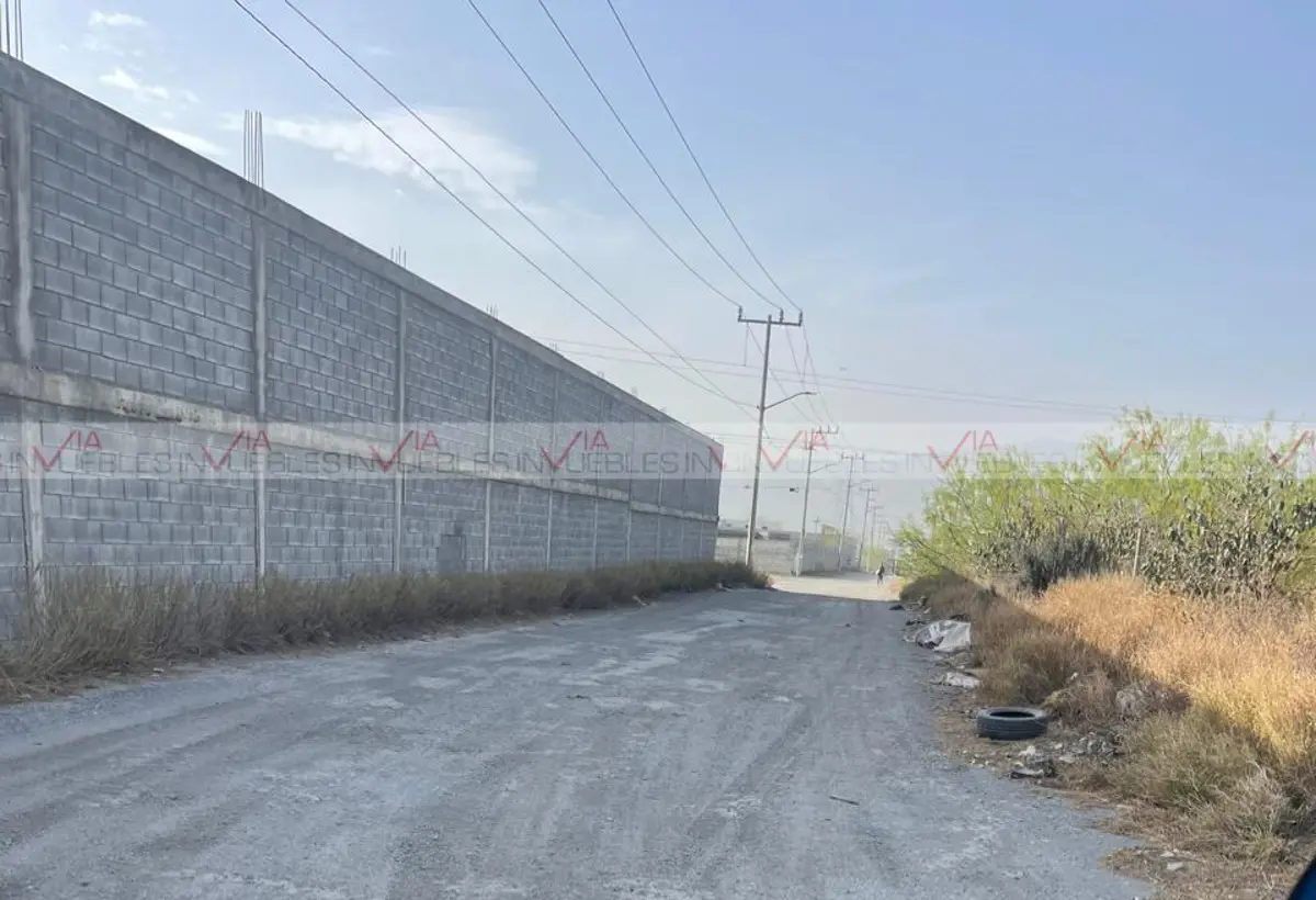 Terreno en renta en Valle de Lincoln, García — foto 1 de 9