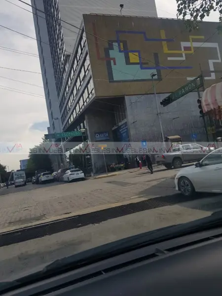Local en renta en Monterrey Centro, Monterrey — foto 2 de 18