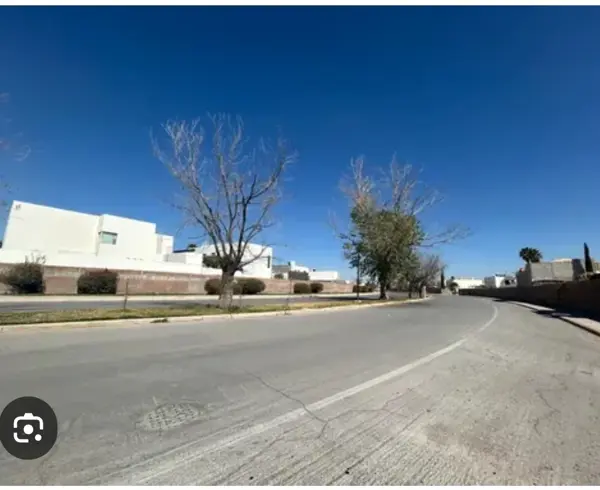 Terreno en venta en Villas del Renacimiento, Torreón — foto 2 de 3