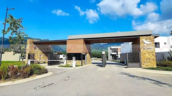 Casa en venta en Altares Residencial, Santiago — foto 3 de 22