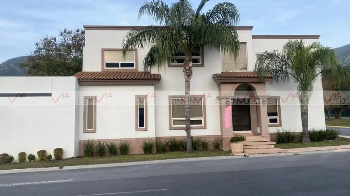 Casa en venta en Antigua Hacienda Santa Anita, Monterrey — foto 1 de 16