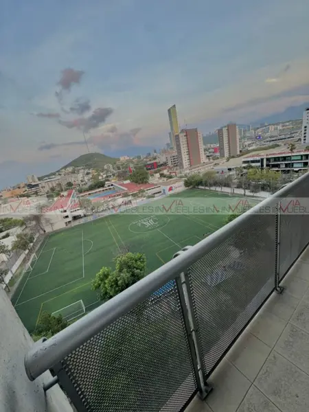 Departamento en venta en Residencial Galerías, Monterrey — foto 3 de 15