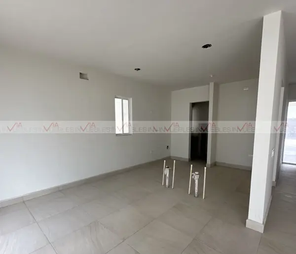 Casa en venta en Santoral, García — foto 3 de 16