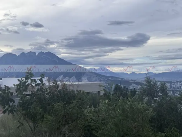 Terreno en venta en Valle de San Angel Sect Mexicano, San Pedro Garza García — foto 2 de 8