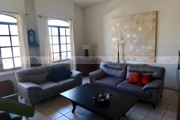 Casa en venta en Lomas del Paseo, Monterrey — foto 2 de 16