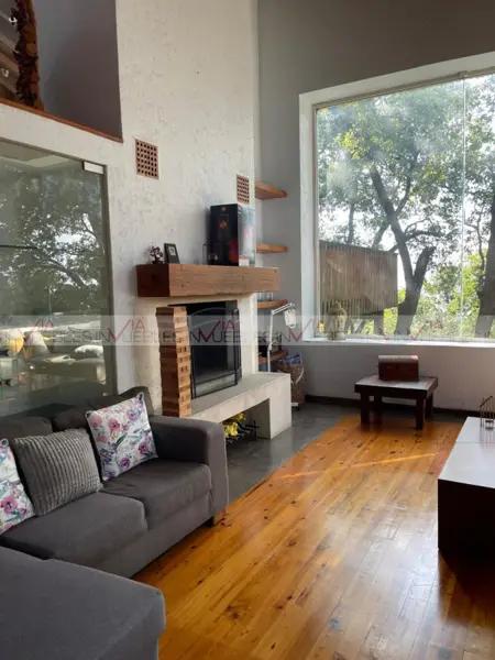 Casa en venta en Olinala, San Pedro Garza García — foto 2 de 16