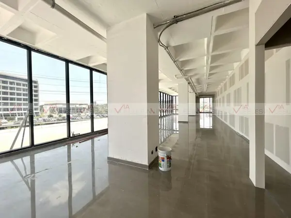 Oficina en renta en La Diana, San Pedro Garza García — foto 2 de 8