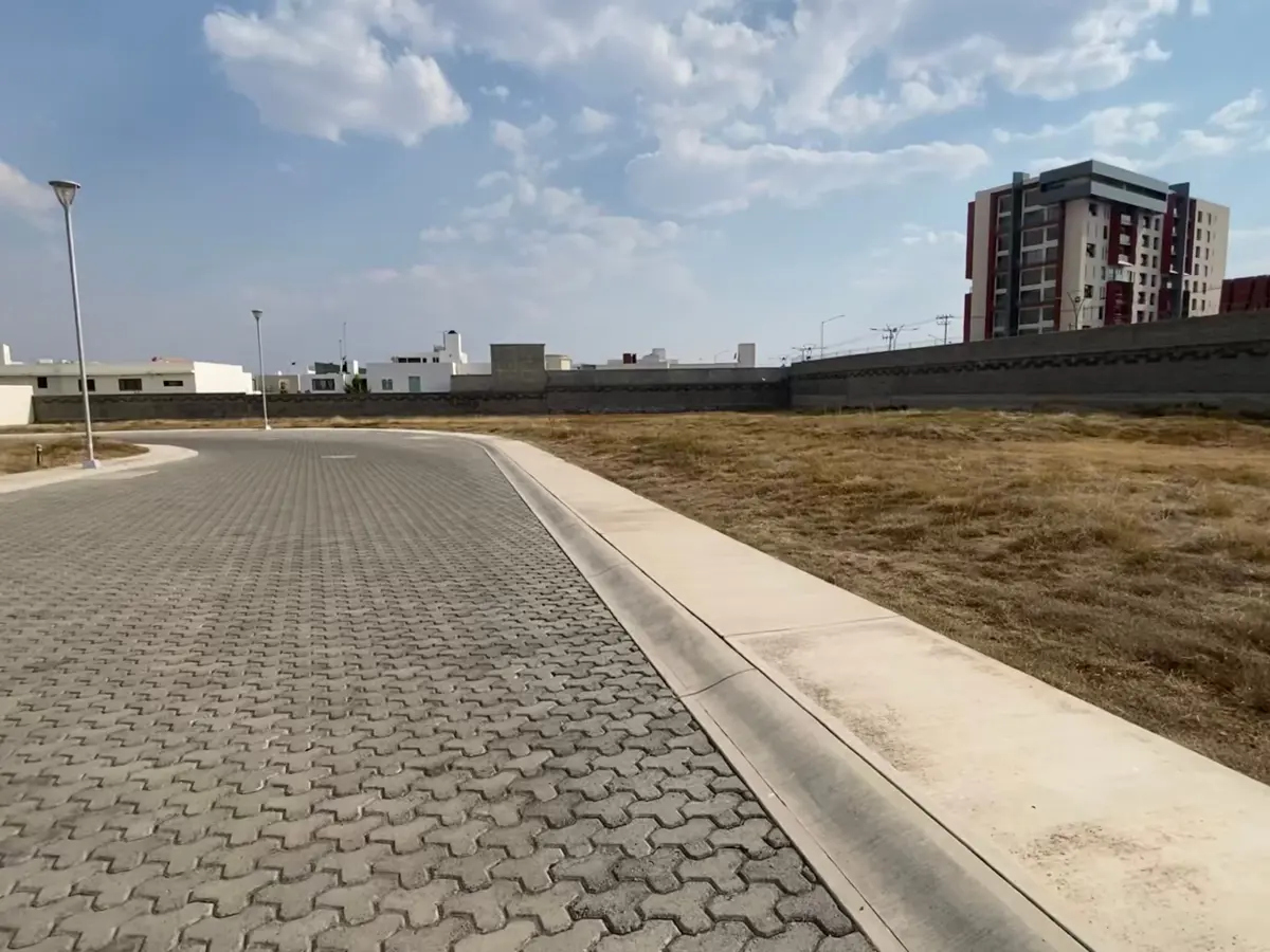 Terreno en venta en Zona Plateada, Pachuca de Soto — foto 1 de 12
