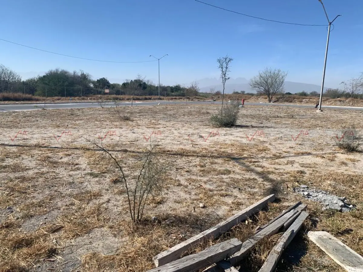 Terreno en venta en Paseo de Santa Rosa, Apodaca — foto 1 de 12