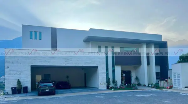 Casa en venta en Plaza Rincón de la Sierra Alta, Monterrey — foto 3 de 8