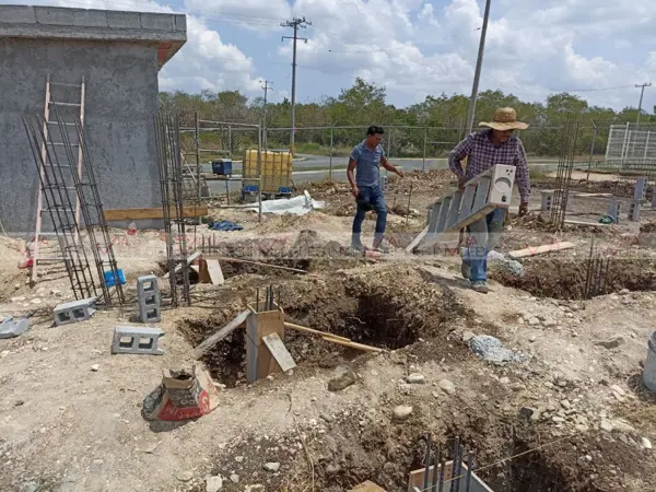 Terreno en venta en Hacienda San Isidro, Cadereyta Jiménez — foto 3 de 12
