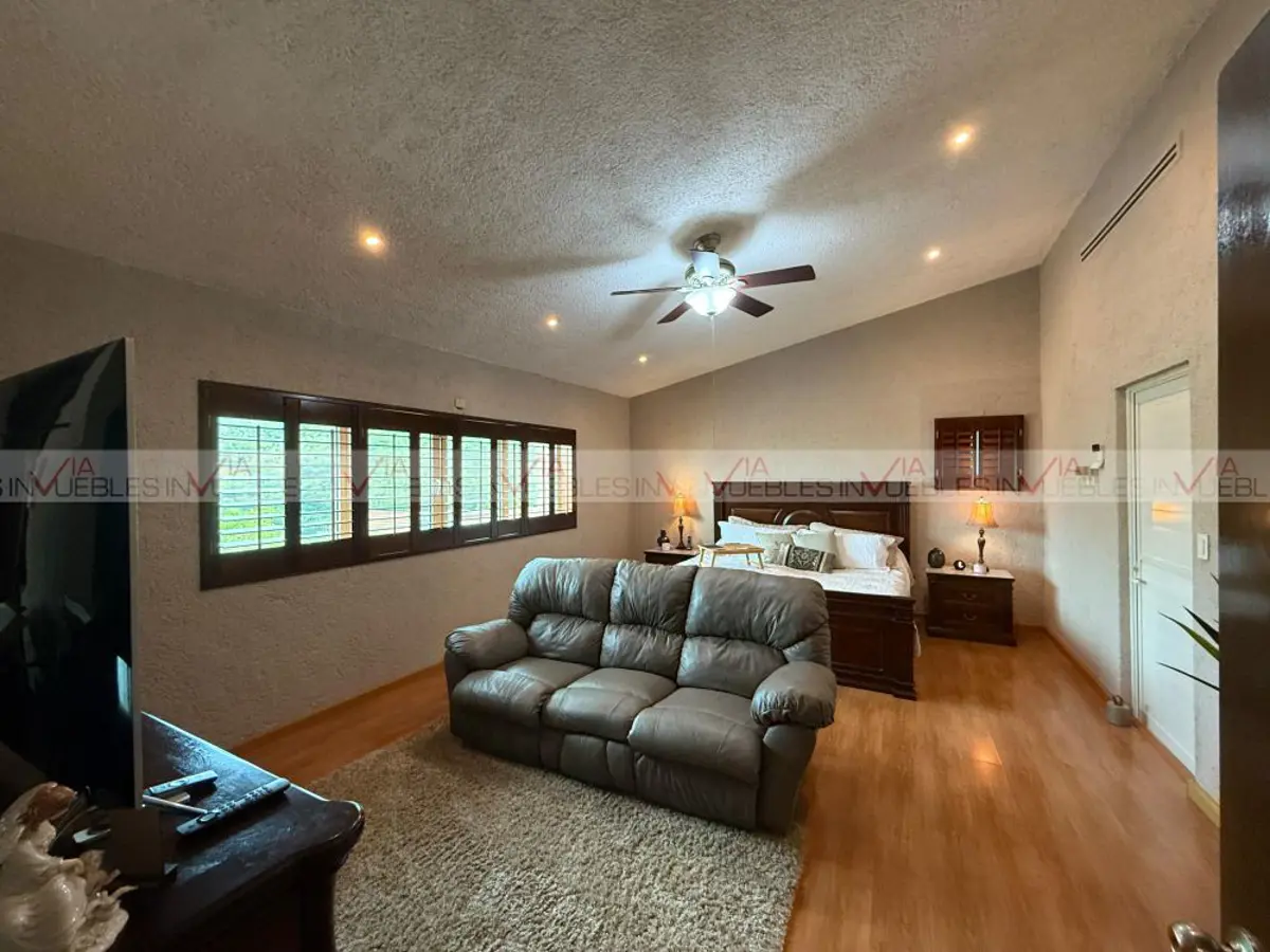 Casa en venta en Bosquencinos, Monterrey — foto 1 de 19